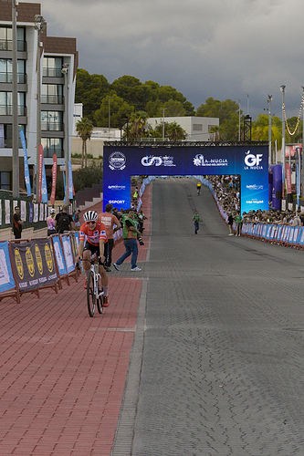 criterium-la-nucia-2026-ella-y-el-01