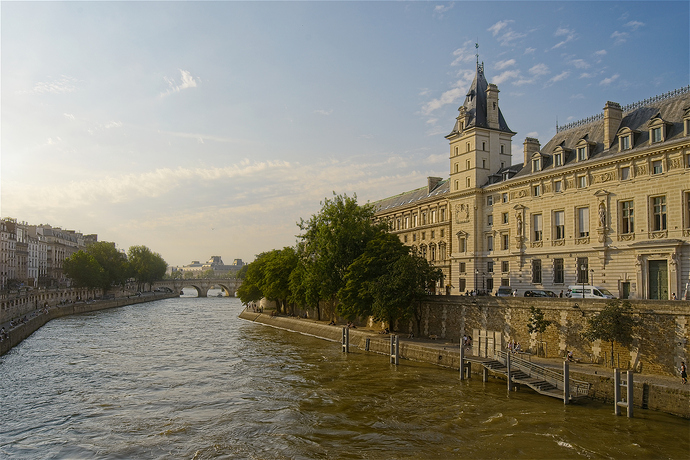 PARIS od