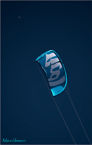Kite y luna