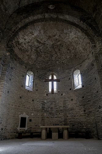 Monasterio de Sant Pere de Caserres - Altar mayor