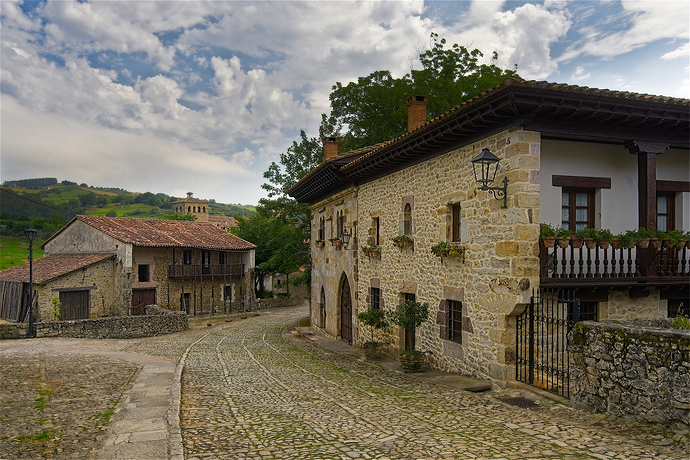 SANTILLANA DE MAR od