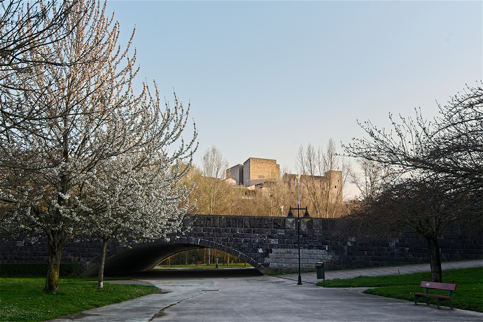 PAMPLONA od