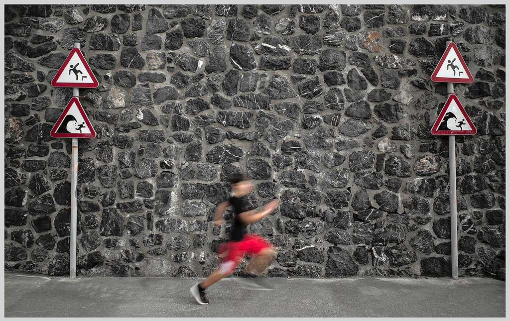 ¡Corre!