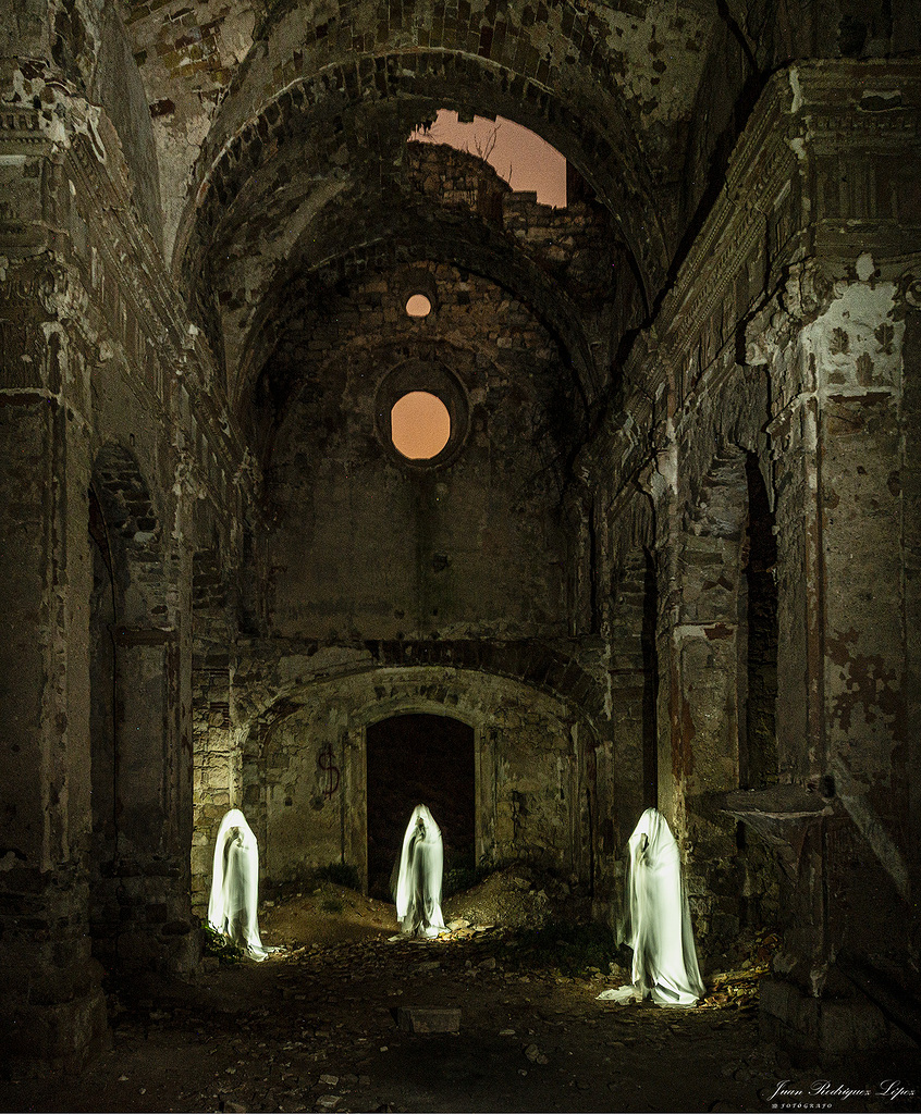 Fantasmas de medianoche