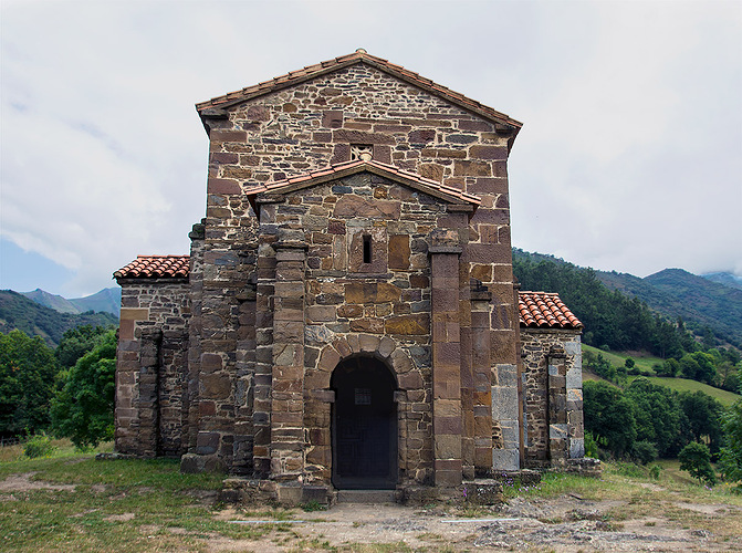 Santa Cristina de Lena.