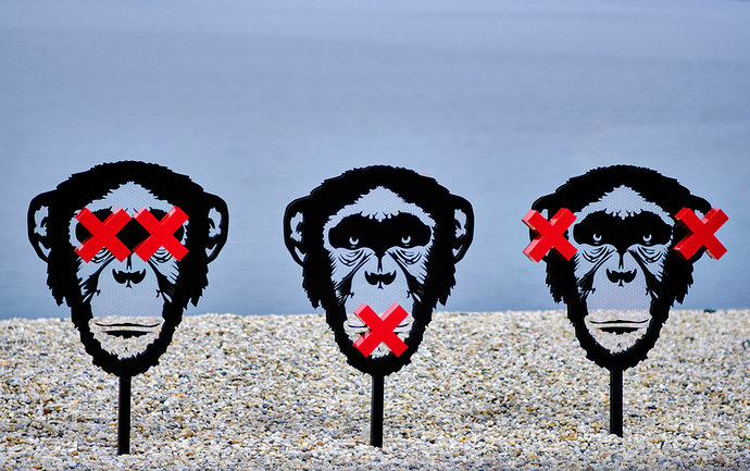 tres monos