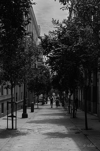 Escenas cotidianas. Paseando por Las Huertas.   5919-2